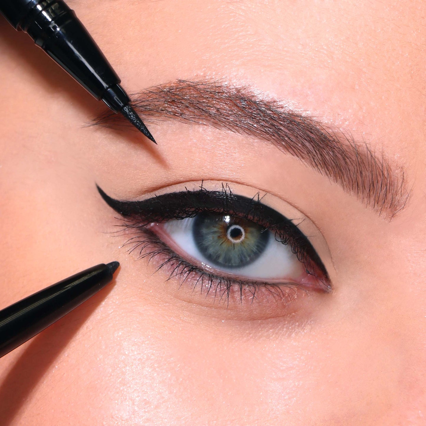 Double Ended Gel  and Liquid Liner Black